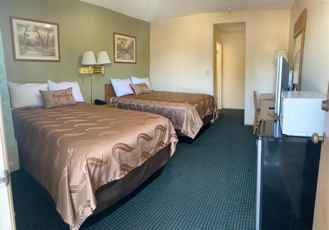 Regency Inn Lakeport Buitenkant foto